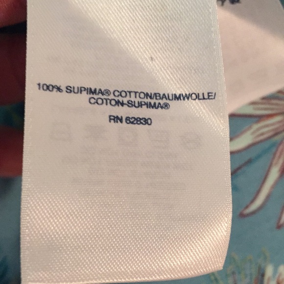 Lands’ End No Iron Supima Floral Blouse Like New - Picture 5 of 6